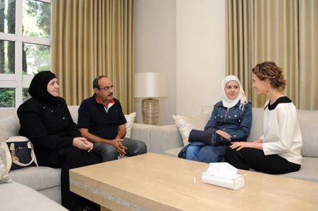 السيدة أسماء الأسد تستقبل أوائل الشهادة الثانوية