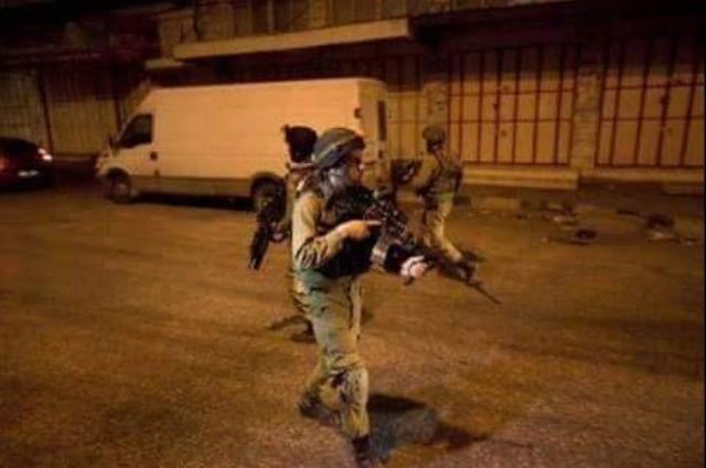 المقاومة الفلسطينية تحبط عملية كوماندوس إسرائيلية في مخيم جنين واصابة جندي صهيوني