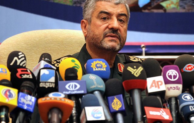 قائد الحرس الثوري الإيراني: فلتستعد أمريكا لصواريخنا إذا فرضت حظرا جديدا