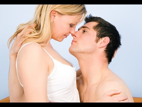 4 أنواع من القبلات يعشقها الرجال