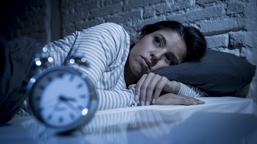كيف تتخلصين من الأرق بعيداً عن الوصفات الطبية والنصائح الشعبية؟
