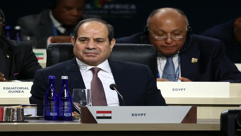 السيسي: مستعد أن أتكبد ثمن بناء مصر حتى وإن كان موتي
