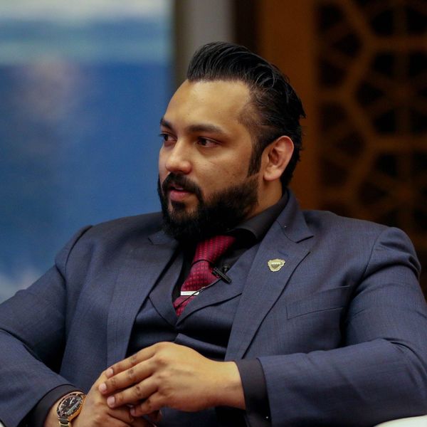 محمد شاهد: أسبوع بريف الدولي ..أيقونة في عالم رياضة فنون القتال المختلطة