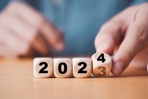 أحلام السوريين ترواح في مكانها!.. العمل بالدراهم والوعود بالقنطار.. فهل سيكون عام 2024 واعداً بالحلول؟!
