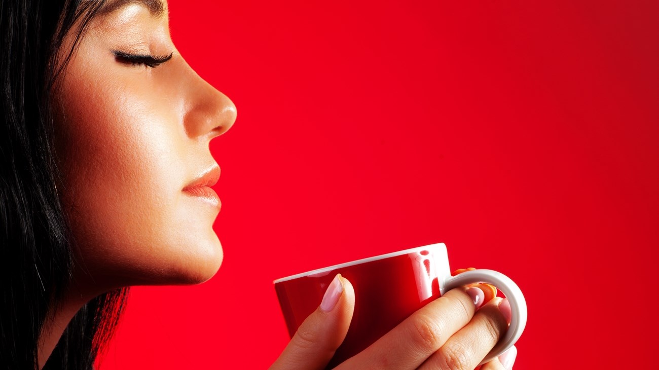 هذه أفضل أوقات تناول القهوة.. لحماية جسمكِ وعقلكِ
