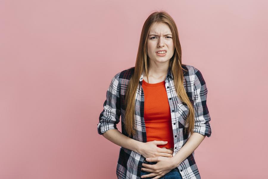 أسباب التهاب المثانة عند النساء عديدة.. انتبهي للأعراض جيداً
