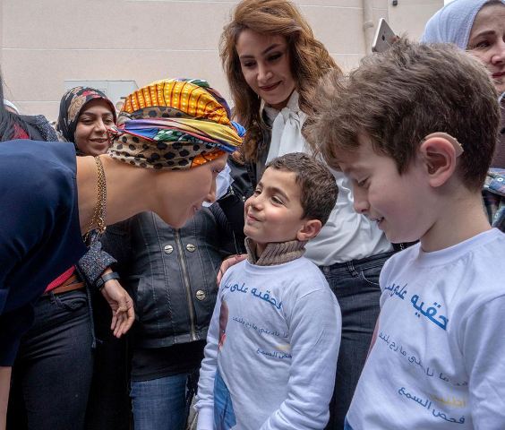 في اليوم العالمي لذوي الاحتياجات الخاصة..السيدة أسماء الأسد تلتقي أطفال "آمال" الذين أجريت لهم زراعة الحلزون