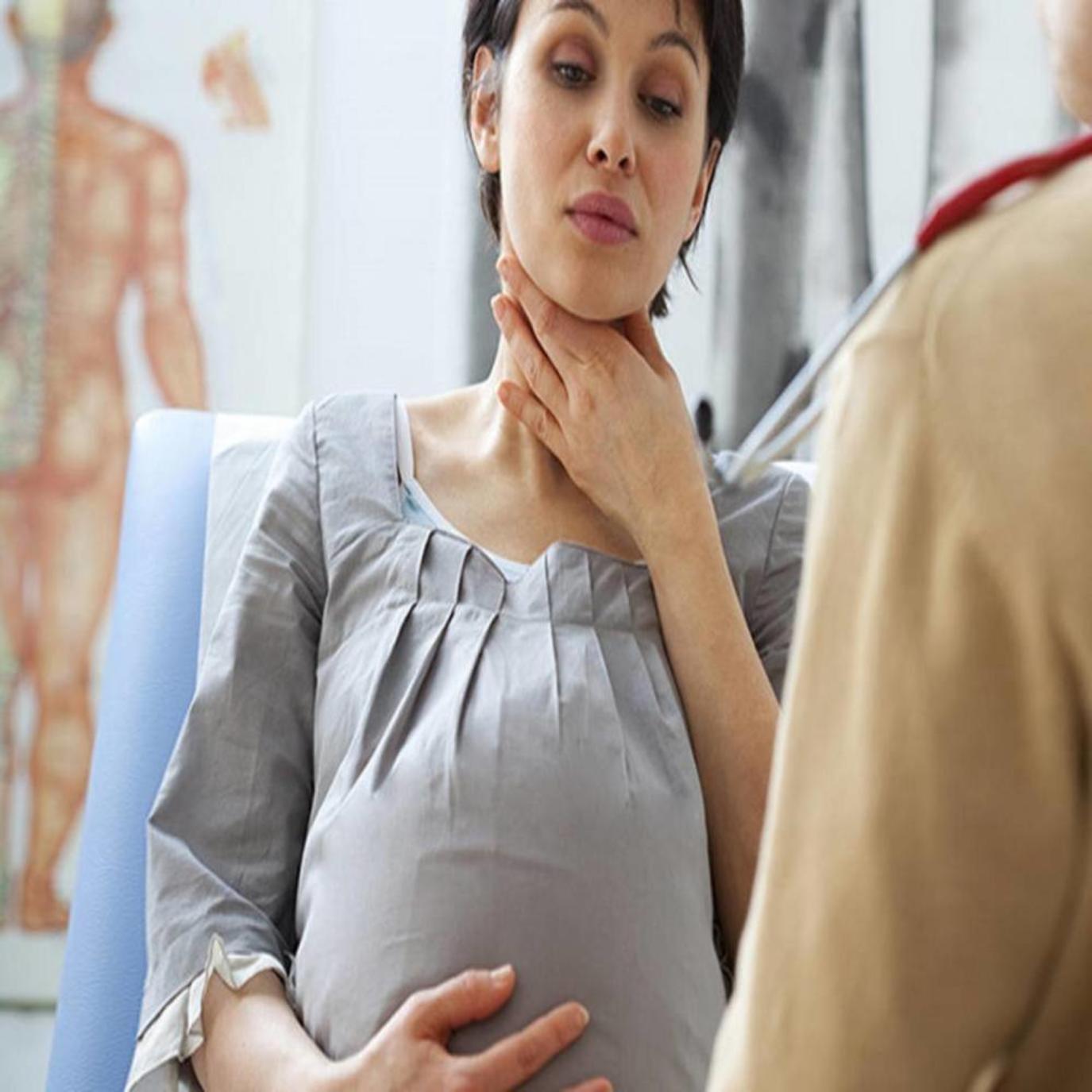 علاج التهاب الحلق للحامل
