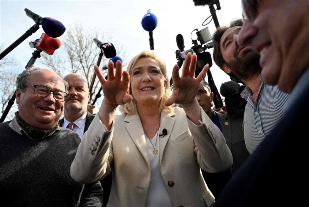 انتخابات الرئاسة الفرنسيّة: ماكرون يبدأ مشواراً صعباً

