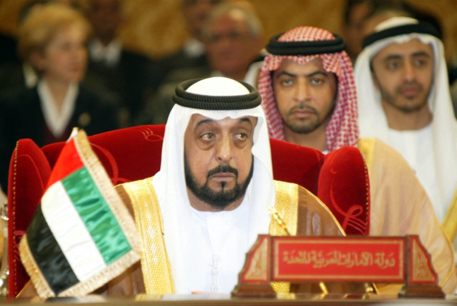 وفاة رئيس دولة الإمارات خليفة بن زايد.. وتنكيس الأعلام 40 يوما
