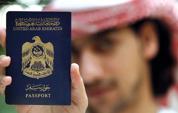 جواز السفر الإماراتي الأقوى عالميا والقطري الثاني عربيا والكويتي الثالث
