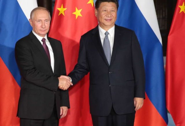كاتب أمريكي: روسيا والصين خطر على البشرية
