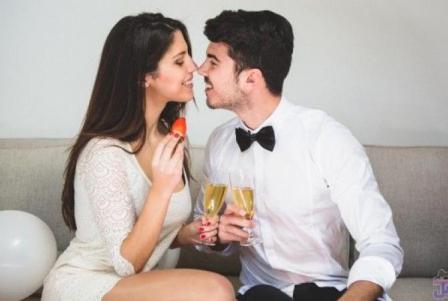 7 نصائح لاستعادة حرارة الحب لحياتك الزوجية