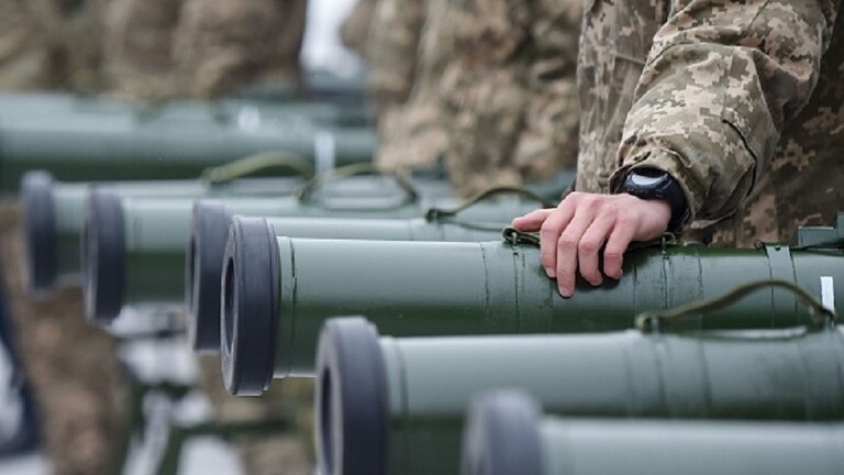 تقرير: أوكرانيا تصبح ثالث أكبر مستورد للأسلحة في العالم
