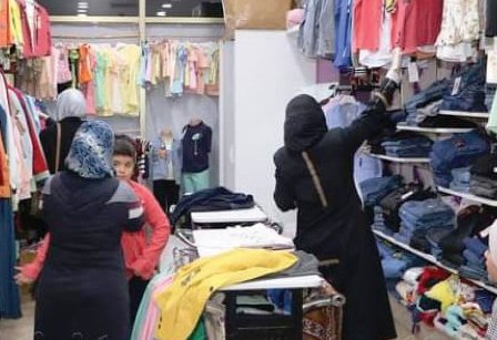 ارتفاع أسعار الملابس.. استغلال تجار أم ارتفاع كلف؟