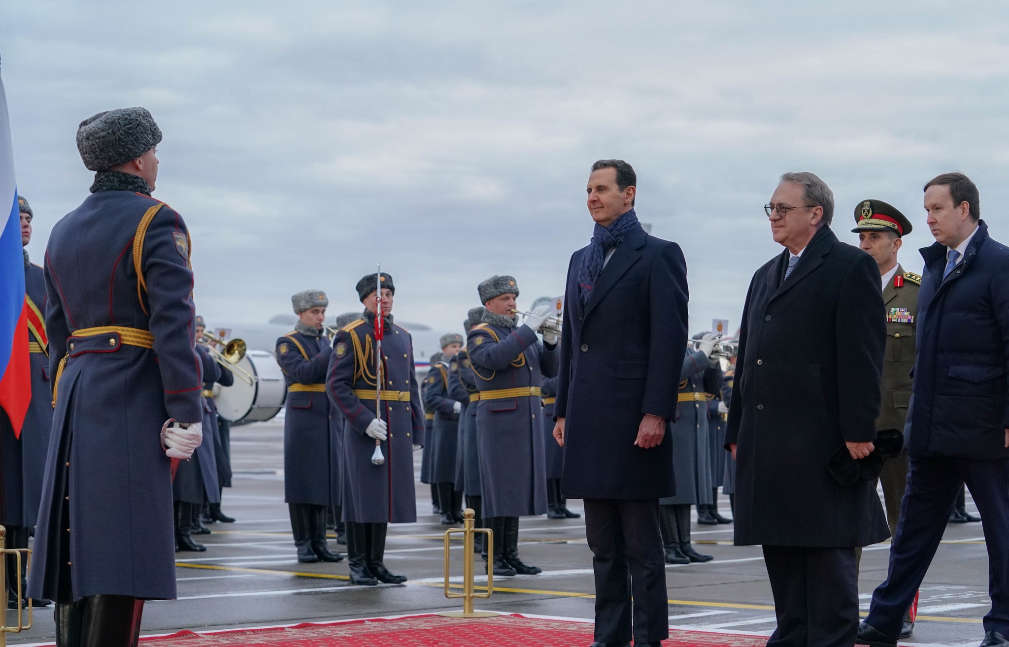 الرئيس الأسد يصل إلى موسكو في زيارة رسمية يجري خلالها محادثات مع الرئيس بوتين
