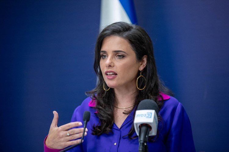 وزيرة إسرائيلية: تهديد نصر الله حفّز التوقيع على اتفاق الترسيم مع لبنان
