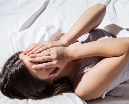ما هي مُسبّبات اضّطراب النّوم؟ وكيف تتخلّصين منها؟