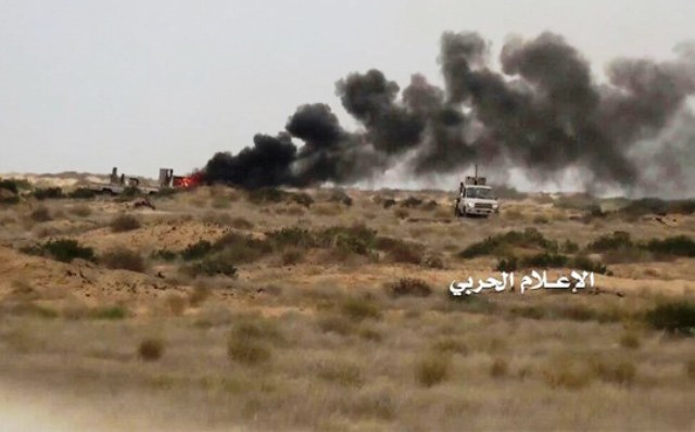 القوات اليمنية تصدّ هجوماً كبيراً في حرض وتقصف مطار نجران بصواريخ بالستية