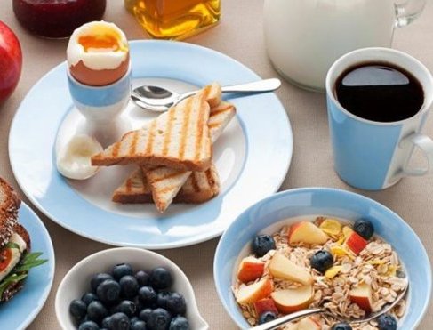ماذا يحدث للجسم عند التخلي عن وجبة الإفطار؟