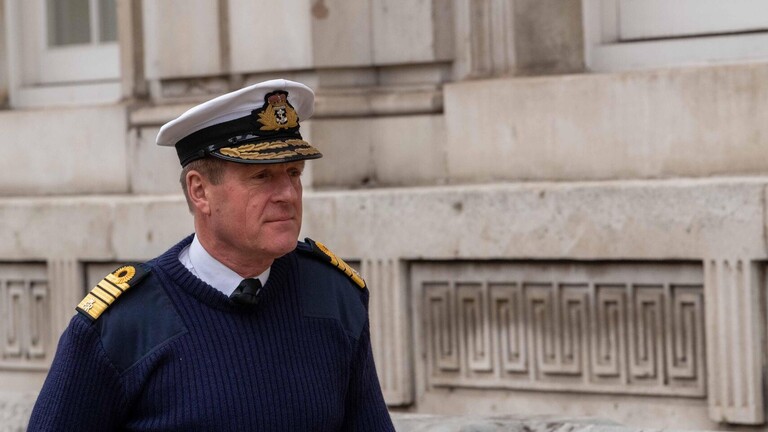 قائد البحرية البريطانية: روسيا خطر مباشر لكن الصين تمثل خطرا استراتيجيا
