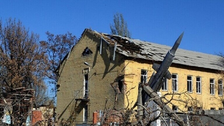 قوات كييف تقصف دونيتسك بقذائف حارقة
