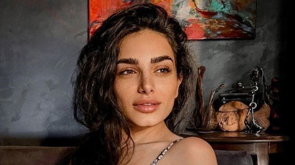 رشا بلال بطلة في فيلم عالمي.. وستمثل متحدثة بهذه اللغة
