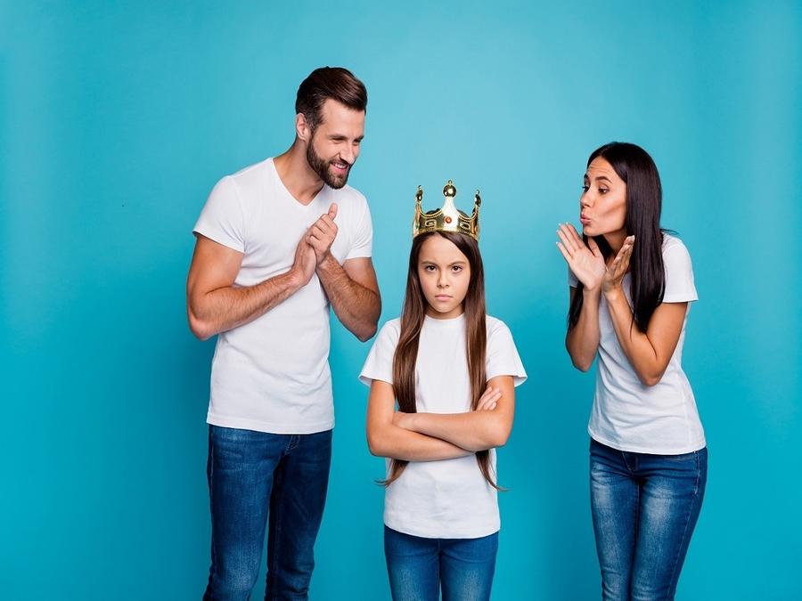 كيف أعرف أن ابني مدلل؟
