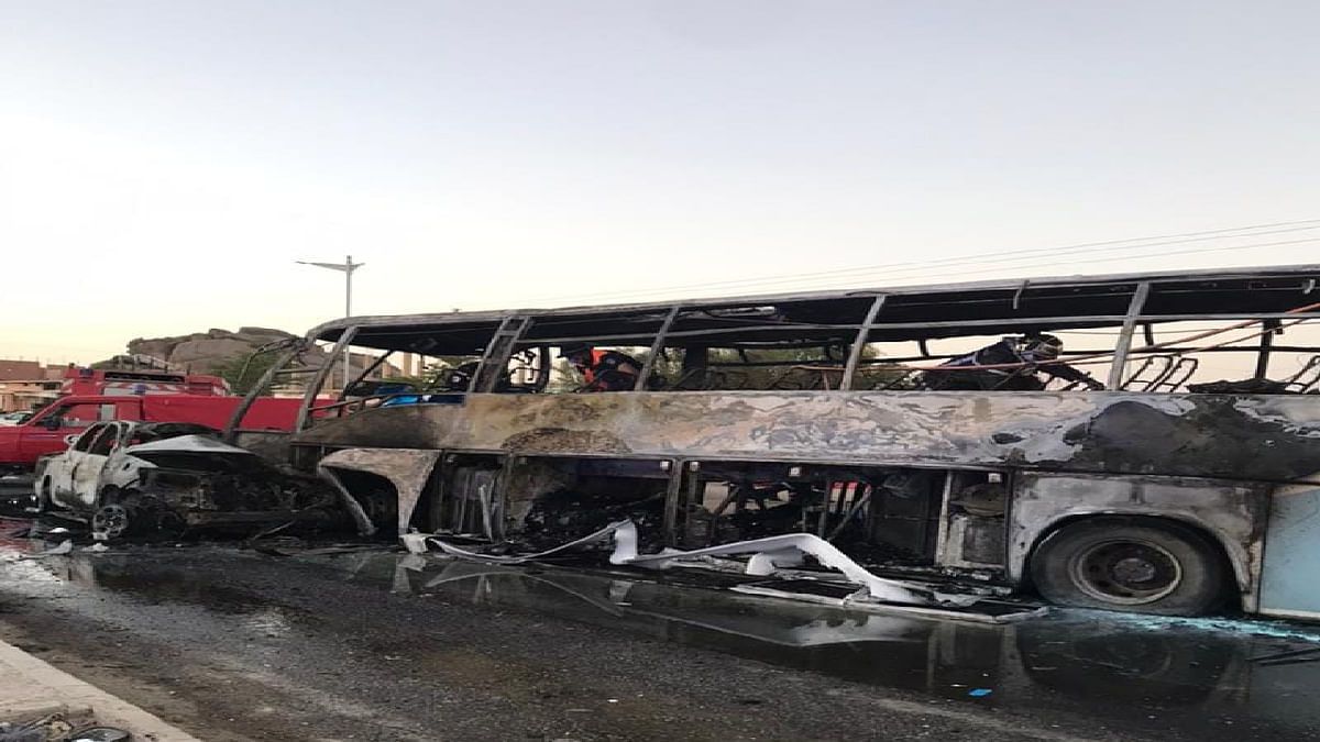 وفاة وإصابة 46 شخصاً في حادث سير مروع في الجزائر

