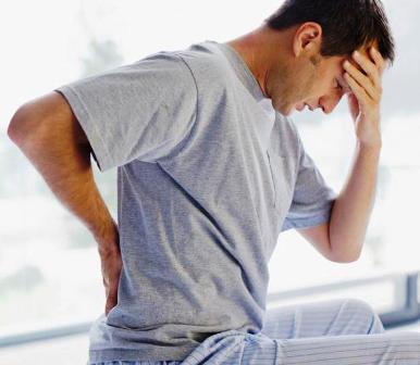 التهاب المسالك البولية لدى الرجال: الأسباب وعوامل الخطر وطرق الوقاية