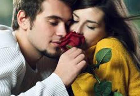 5 أمور رومانسية غير الورد والهدايا وعبارات الحب