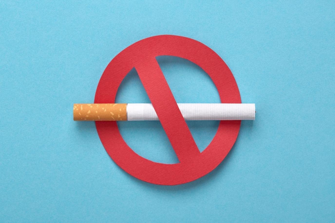 دولة عربية تطبق أكبر عقوبة للتدخين
