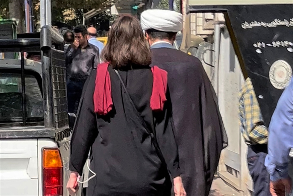 إيران.. تجميد «الإرشاد» يزكي الجدل: ترقّب لـ«قرارات الحجاب»
