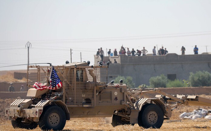 القوات الأمريكية تغادر أكبر قواعدها شمال سورية
