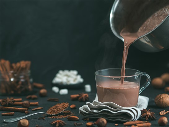 ما هي المشروبات التي تخفض الكولسترول؟
