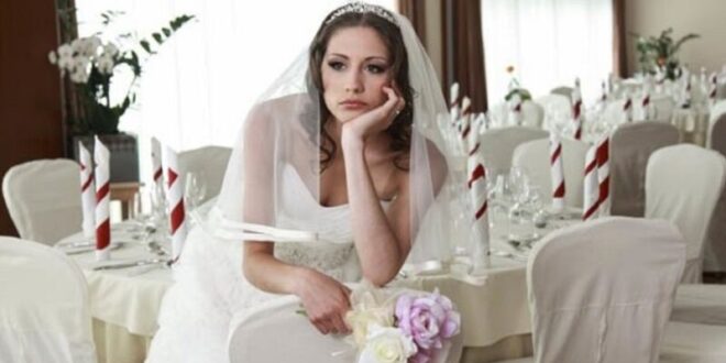 بسبب هوس الانترنت لديها.. عروس في “ورطة” يوم زفافها
