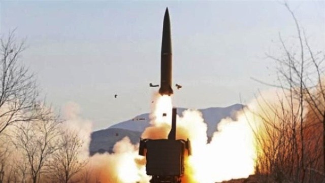 كوريا الشمالية تطلق صاروخين باليستيين قصيري المدى باتجاه بحر اليابان
