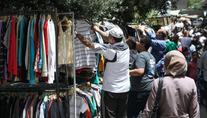عشية عيد الفطر.. جنون الأسعار يسرق فرحة الأطفال ونسبة ربح التجار تتجاوز الـ 300%!!

