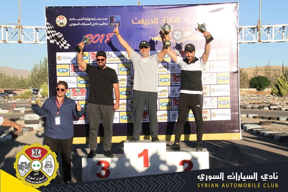 تنافس شديد بين المتسابقين في المرحلة الاولى من بطولة سورية الثالثة لسباقات الدريفت وحمشو اولا