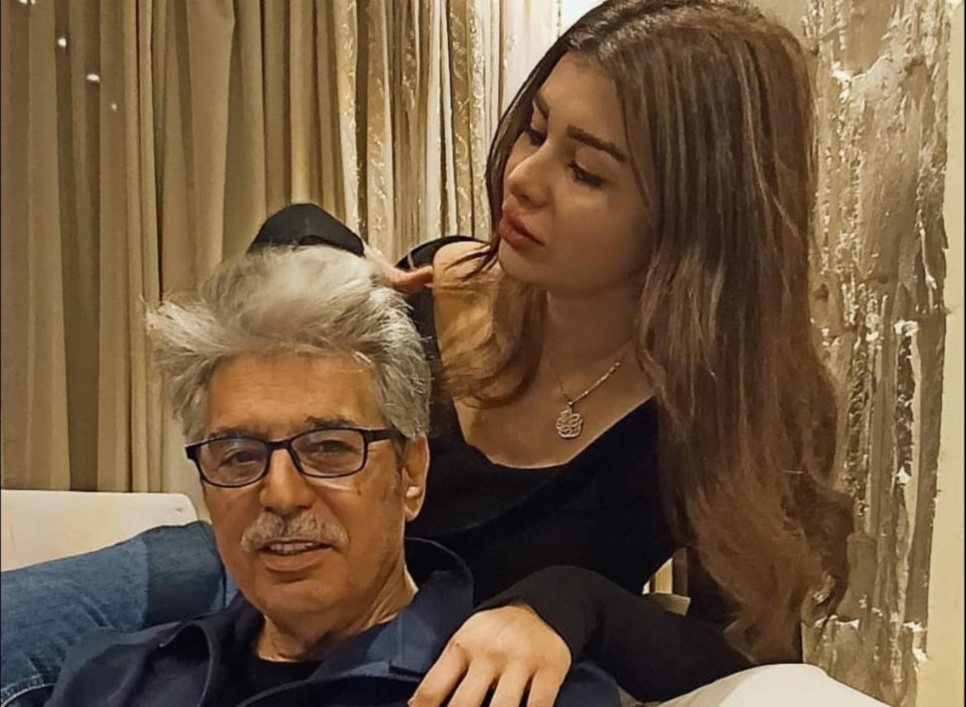 رنيم ابنة الفنان عباس النوري تعلن انفصالها عن زوجها.. وهذا ما طلبته
