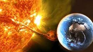 ثوران شمسي هائل يضرب الأرض والقمر والمريخ في وقت واحد لأول مرة في التاريخ!

