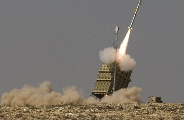 تم اعتراض 25 فقط... الجيش الإسرائيلي يرصد إطلاق 150 صاروخا من قطاع غزة