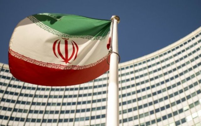 هل تنفّذ إيران الخطوة الثالثة من تقليص التزاماتها النووية؟