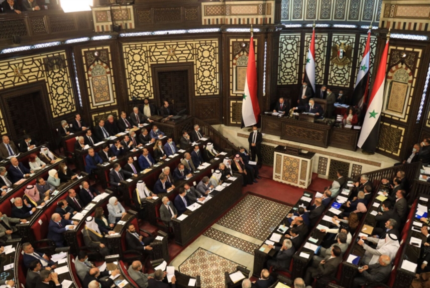 النواب يكتفون بـ«النقّ»... والحكومة عاجزة: مجلس (تثبيط) الشعب
