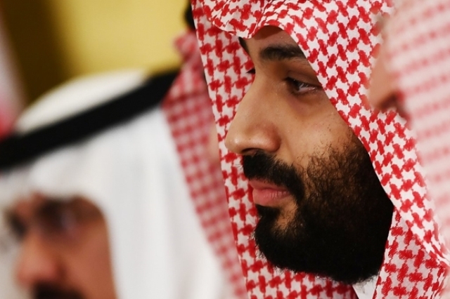 "الغارديان": اعتقال الأميرين السعوديين نتيجة اتهامها بمحاولة تهميش بن سلمان