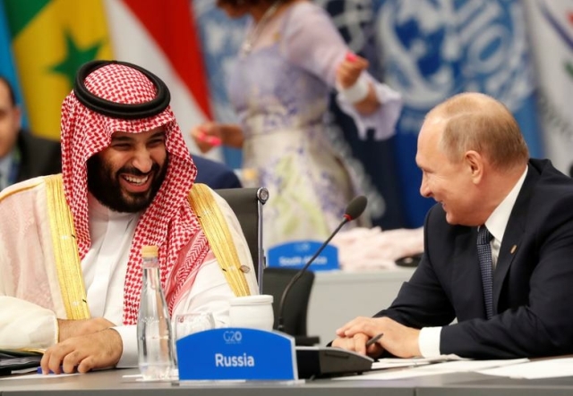 ليس السعودية ولا روسيا.. تعرف على الخاسر الأكبر بعالم النفط بعدما انحدر سعر البرميل لـ40 تحت الصفر

