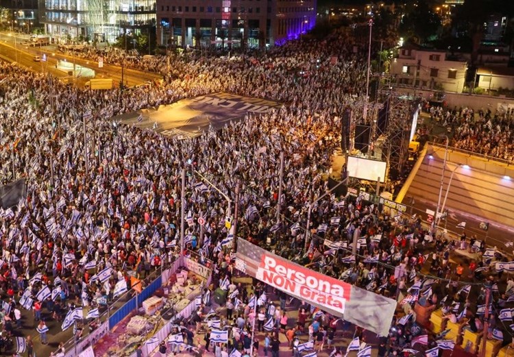 للأسبوع الـ24.. عشرات آلاف المستوطنين يتظاهرون ضد حكومة نتنياهو
