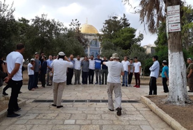 وزير الزراعة الإسرائيلي يقتحم المسجد الأقصى