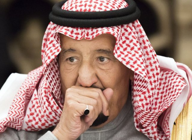 ميدل إيست آي: الشقاق بين الملك السعودي وأخيه في أوجه