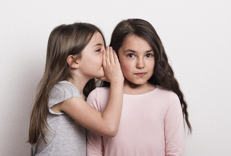 9 حقائق عن الصداقة تحتاج كل فتاة صغيرة إلى معرفتها
